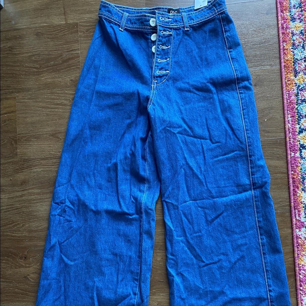 Urban outfitters flare high wasted jeans. They are soft and light